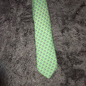 Vineyard Vines Santa Whale Tie